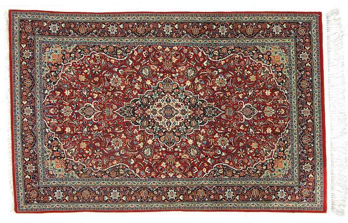 This superb Kaashan rug is woven at an incredible 400 knots per square inch with soft wool pile and silk highlighs on a silk foundation